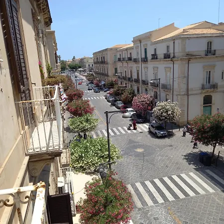 Vista Su Ortigia *